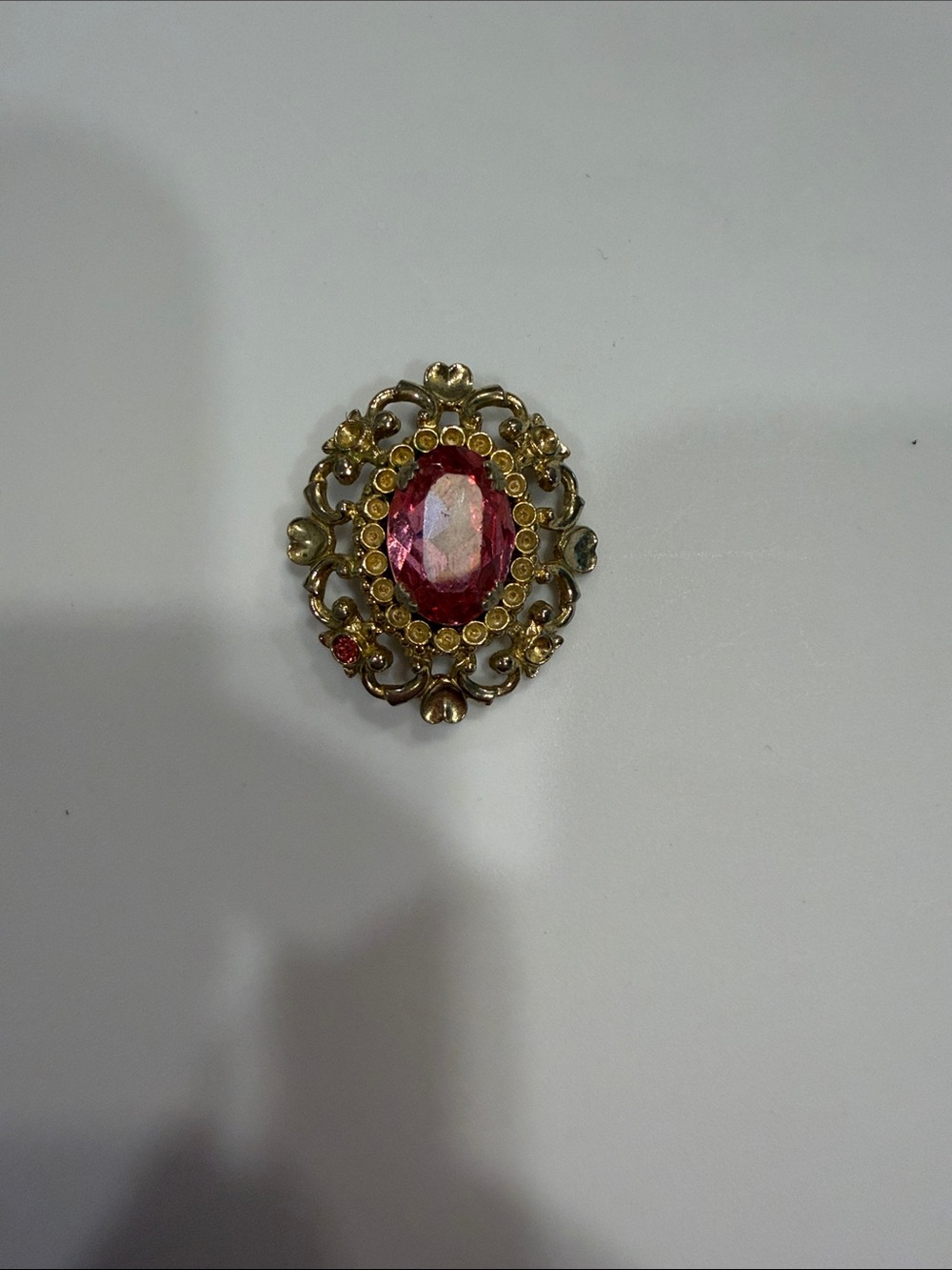 Gold-Tone Vintage Style Pink Crystal Brooch